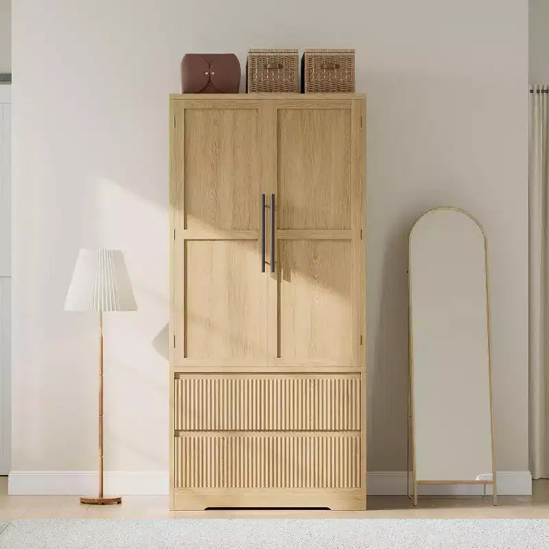 Meuble de rangement de ferme en bois naturel avec portes vitrées et tiroirs